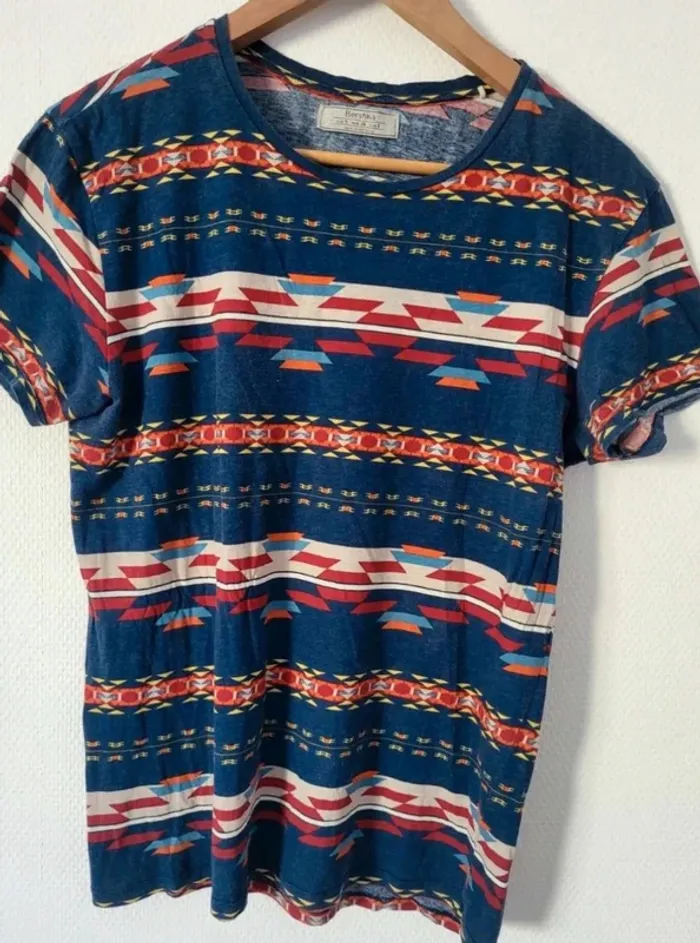 Tee shirt  homme  Bershka taille S