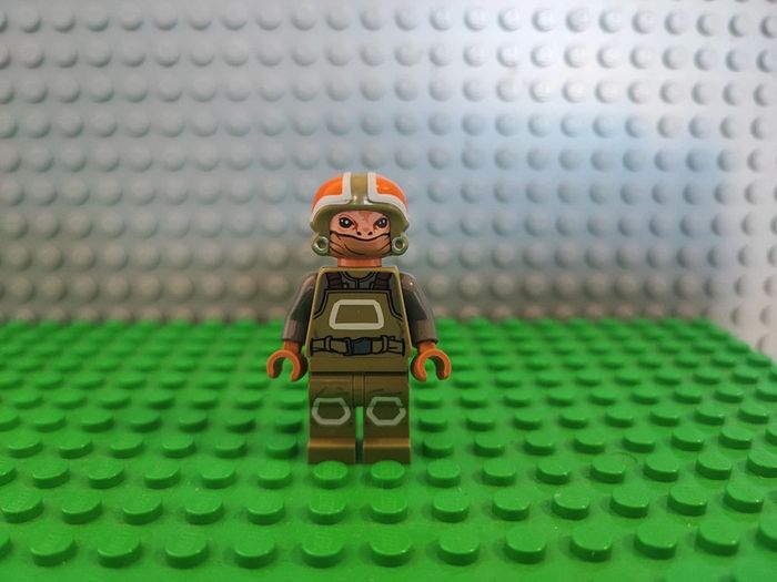 figurine LEGO Résistance Ground Crew Star Wars Réveil de la Force