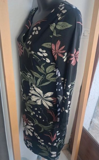 K Design robe T.42 neuve