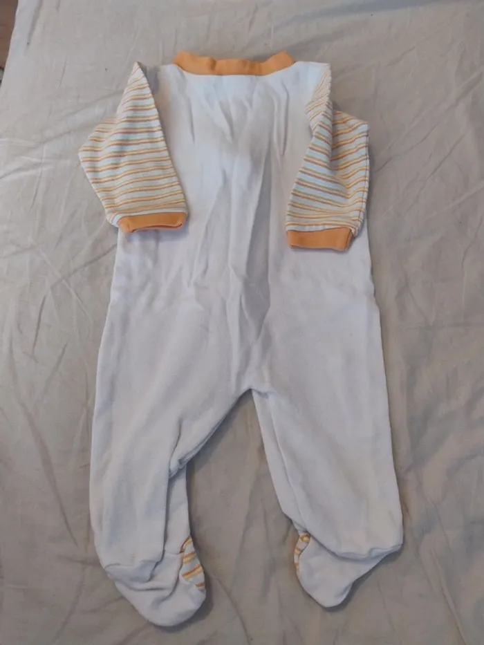 Pyjamas bébé un pièce - photo numéro 5