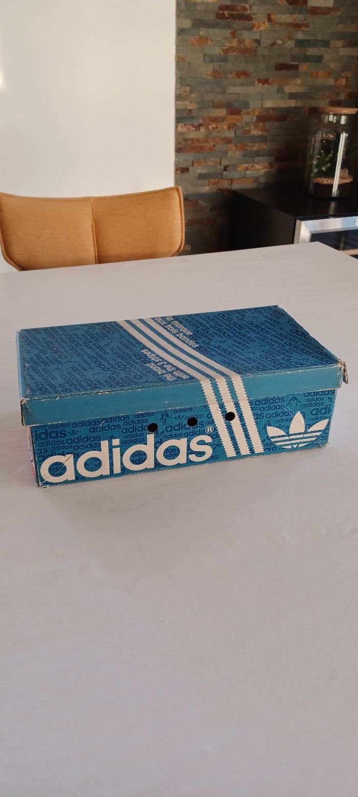 Boîte vide Adidas nastase année 70 très rare - photo numéro 2