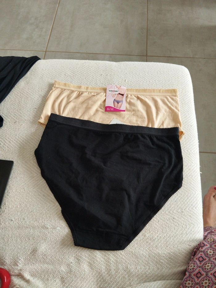 Lot de 2 culottes noir et beige taille 48/50 femme0 - photo numéro 8