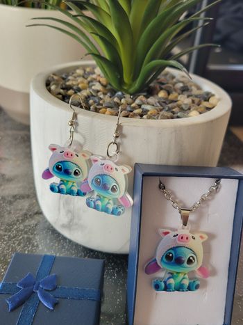 Collier et boucles d'oreilles stich