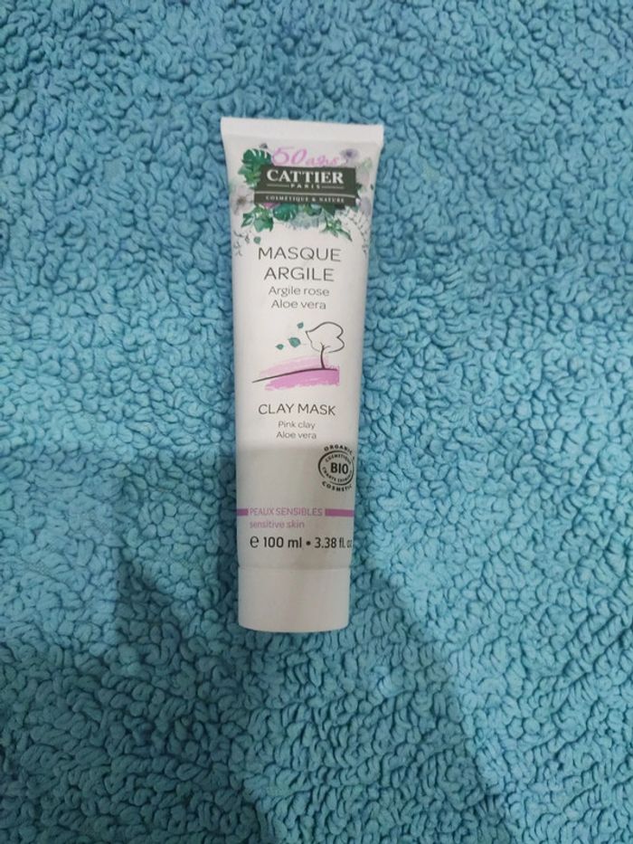Masque à l'argile rose Cattier