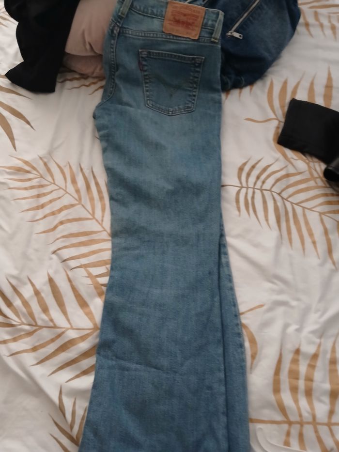 Jeans levis femme taille 42 - photo numéro 3