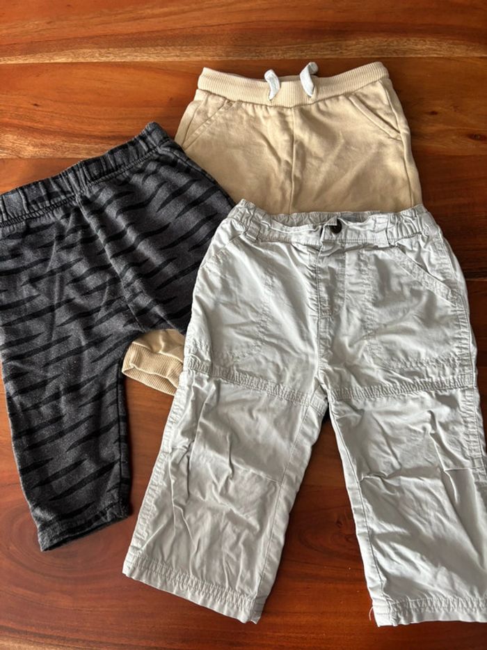 Lot pantalon 12M