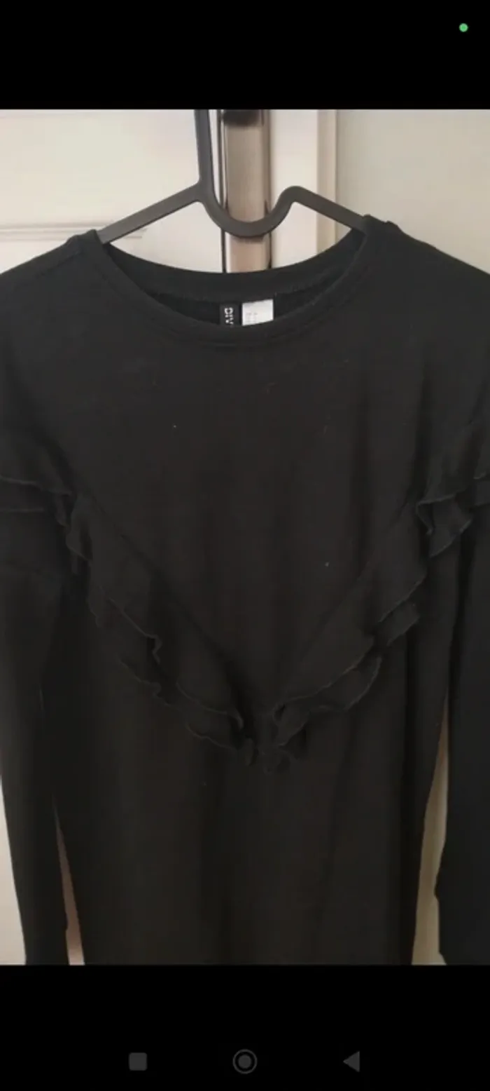 Robe sweat noire à volants H&M 34 - photo numéro 3