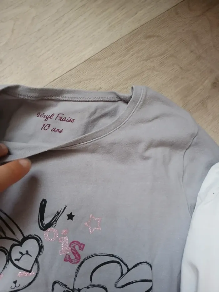 Lot 2 tee-shirt manches longues et pull - photo numéro 3
