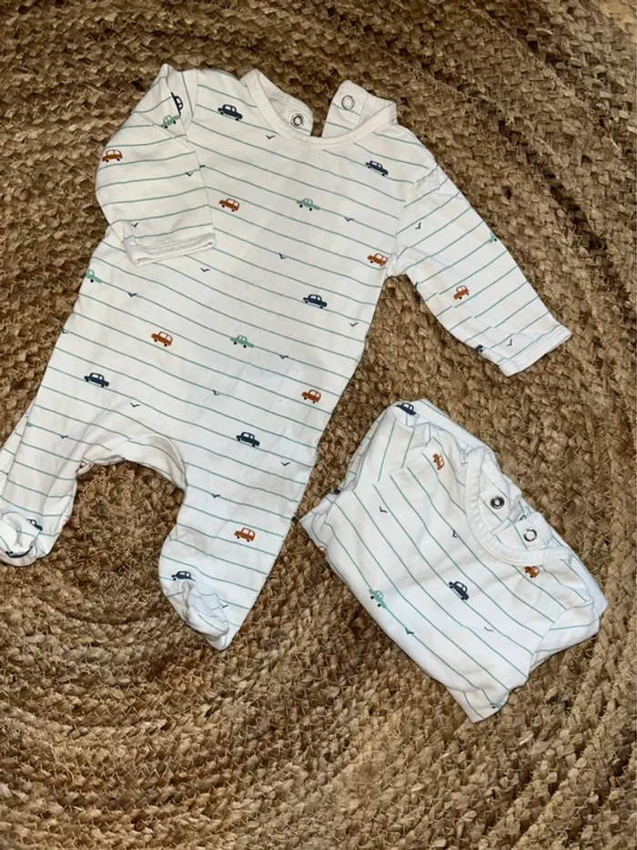 Lot pyjamas jumeaux