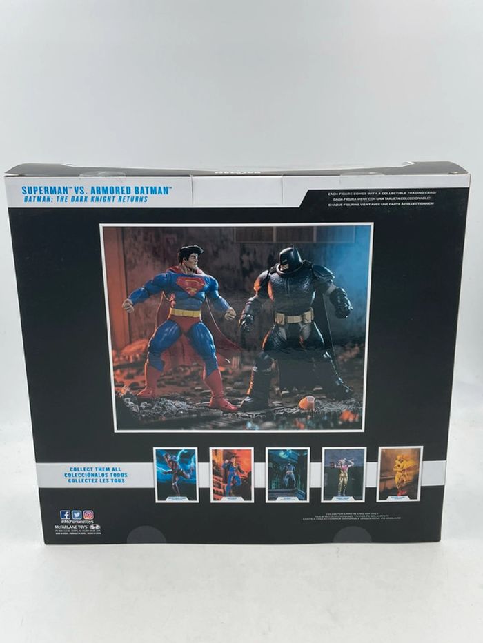 Coffret figurines Dc SuperMan Vs Armored Batman Mac Farlane neuf - photo numéro 3