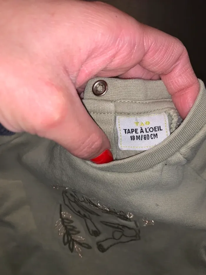 Pull tape à l’œi taille 18 mois - photo numéro 3