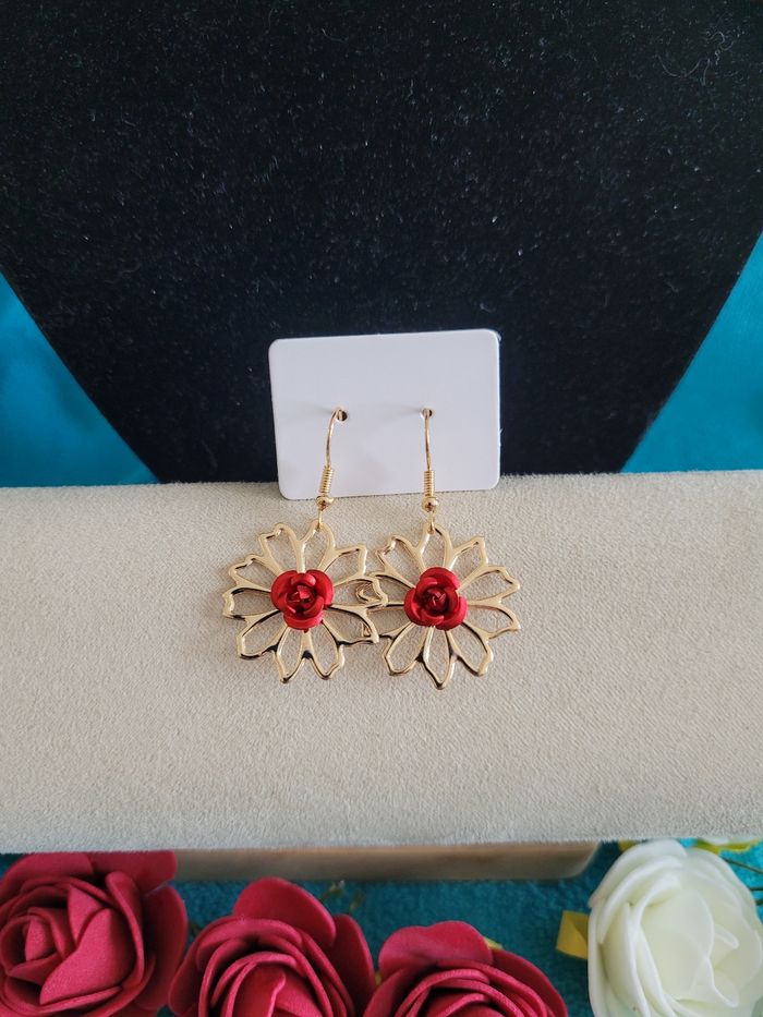 Boucles d'oreilles femme - photo numéro 2