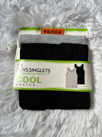 Lot de 2 maillots de corps 98/104cm