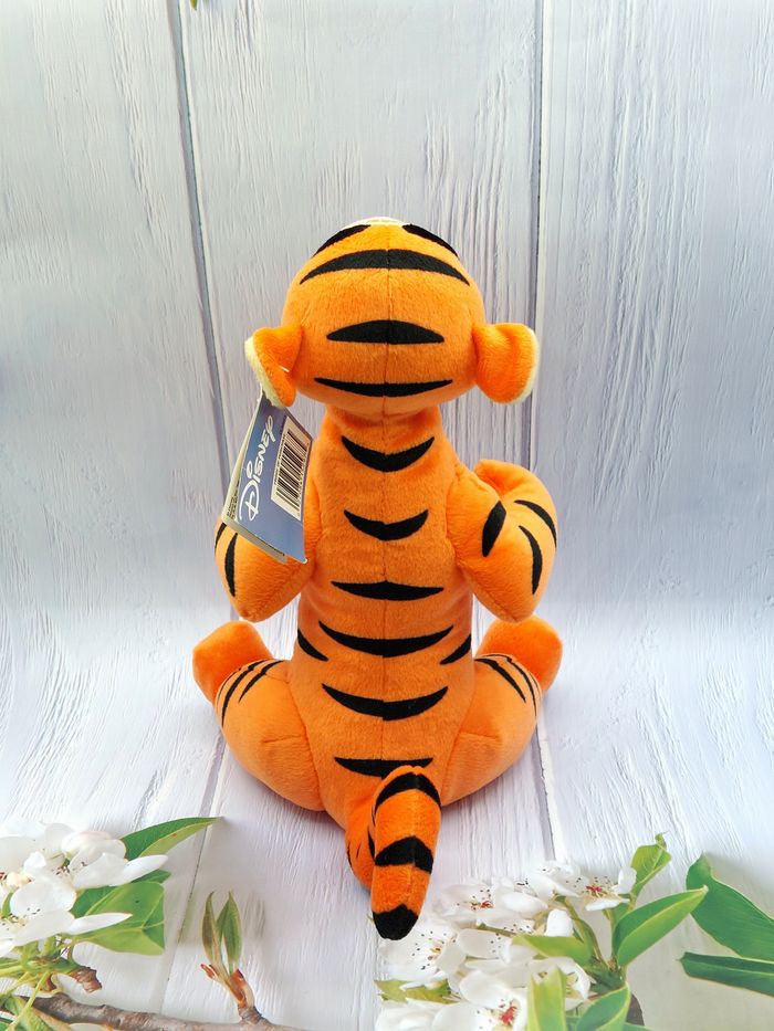 Peluche doudou tigre tigrou 30 cm FISHER PRICE 2003 + 18 mois yeux durs Disney Vintage état neuf - photo numéro 3