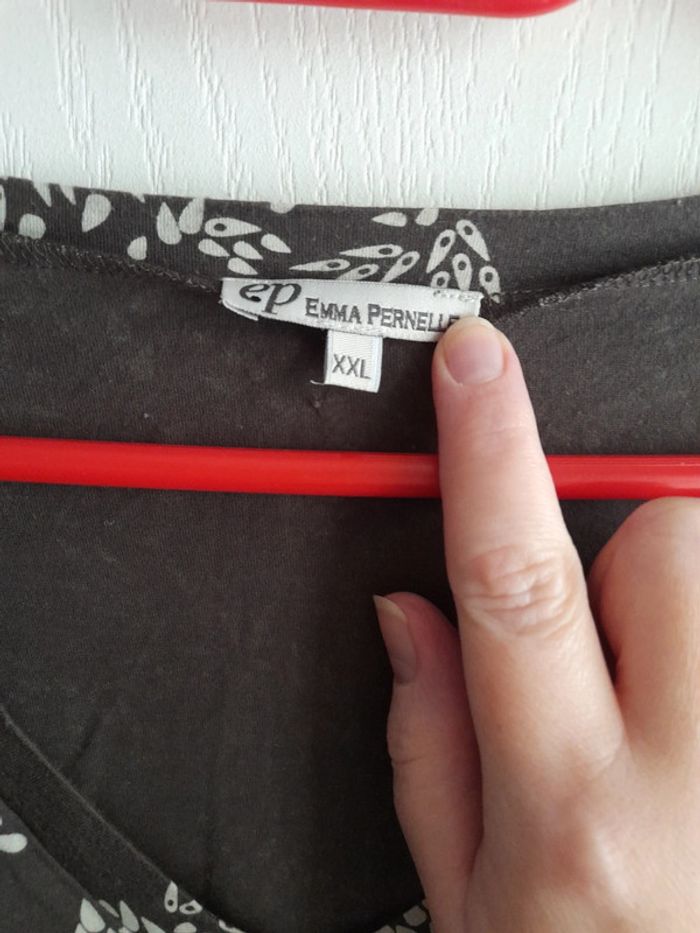 T-shirt marron feuillage - photo numéro 2