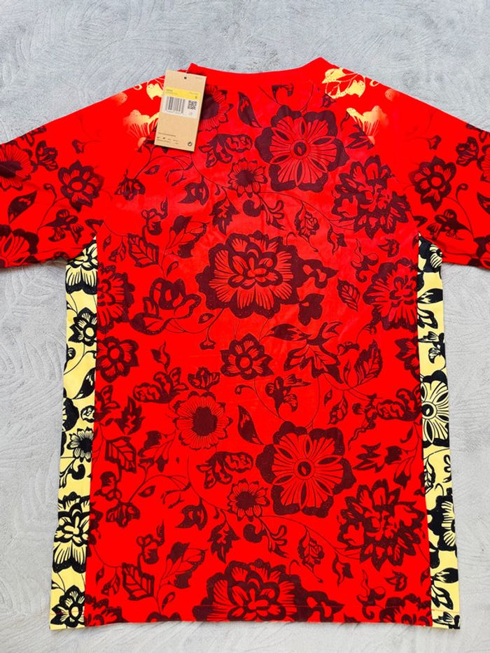 Maillot concept foot Portugal rouge fleurs taille S - photo numéro 9