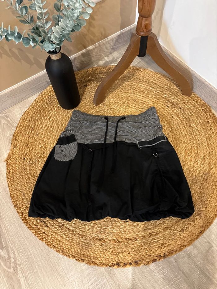 Jupe femme Kiabi taille 38 - photo numéro 2