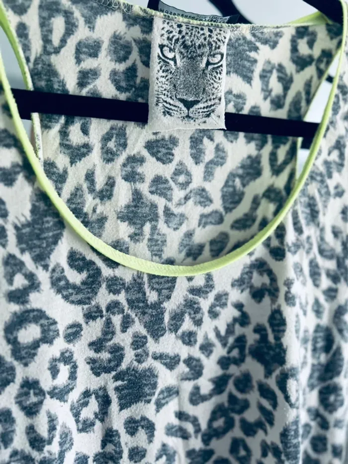 Débardeur long motif léopard oversize taille 34 - photo numéro 2