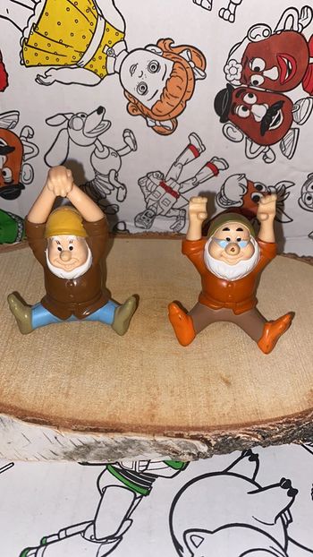 Nain de blanche neige