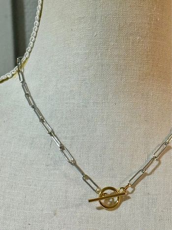 Collier mailles larges fermoir cercle tige trace acier inoxydable argent et or Habaha Paris