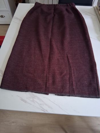 Jupe droite bordeaux et gris " t- 38"
