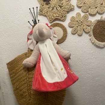 Éléphant range couche