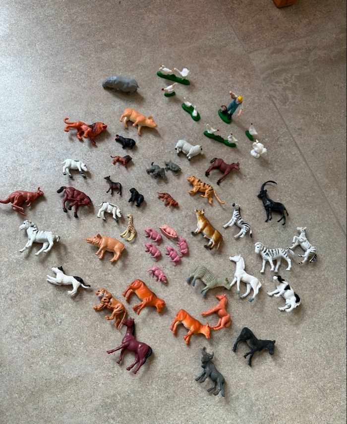Lot petits animaux plastique