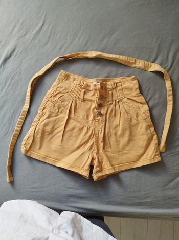 Short jaune bonobo taille 34