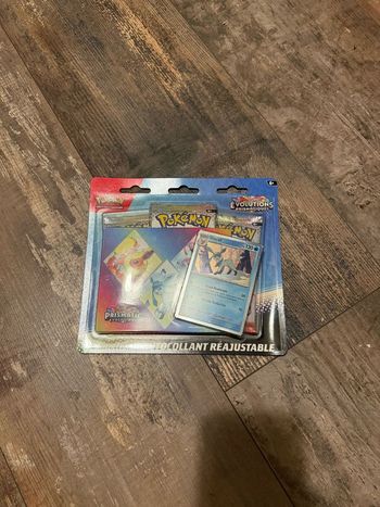 Asmodee Pokémon Tripack EV 8.5 Évolutions prismatiques