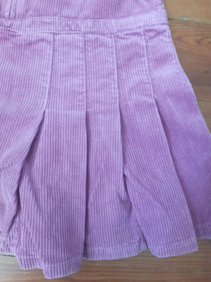 Robe lilas avec diverses poches - photo numéro 6