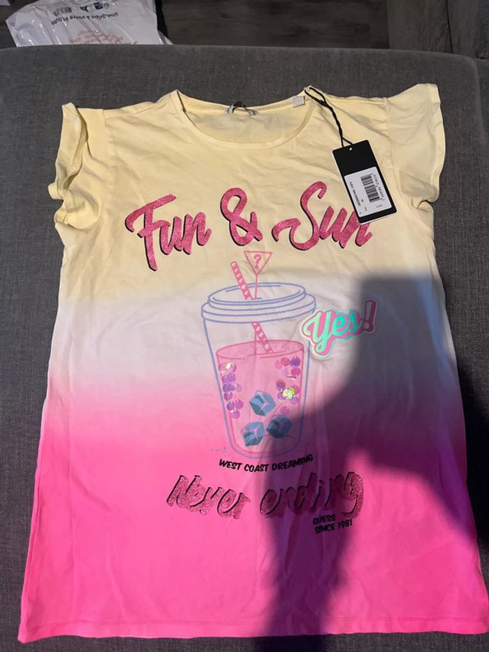 T-shirt Guess - photo numéro 2