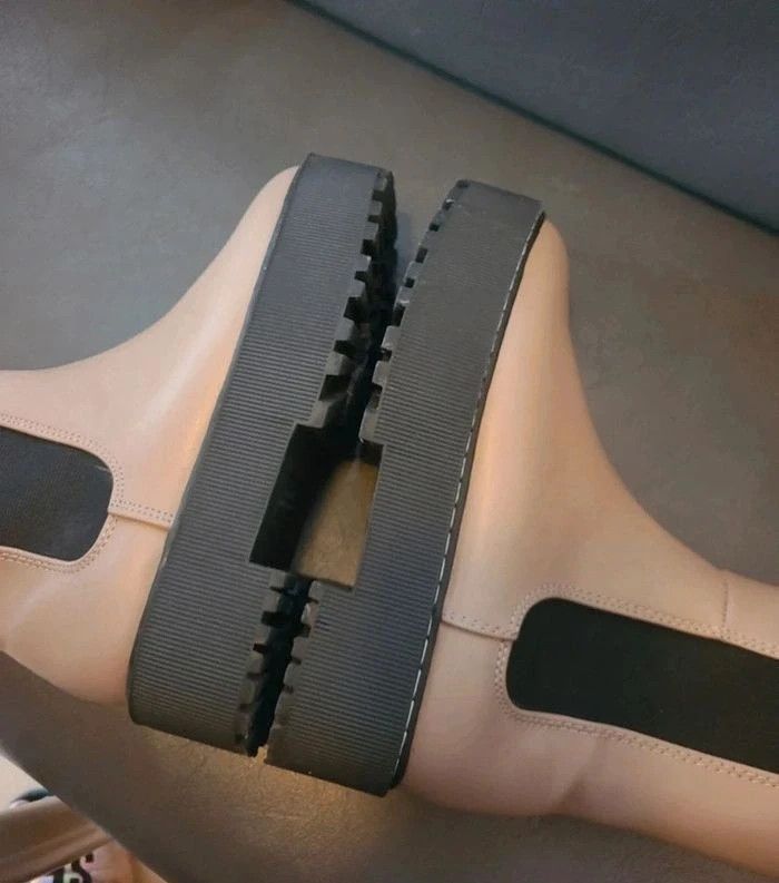 Bottines quasiment neuf taille 37 - photo numéro 4