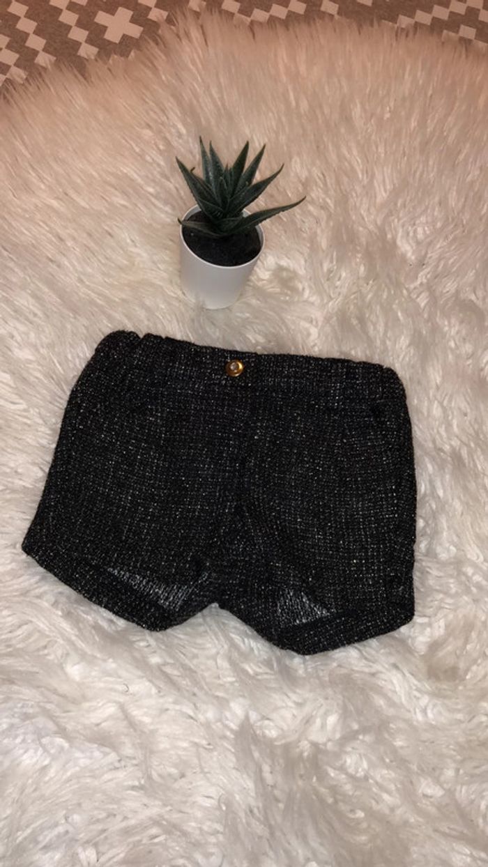 Short noir a paillettes 6 mois