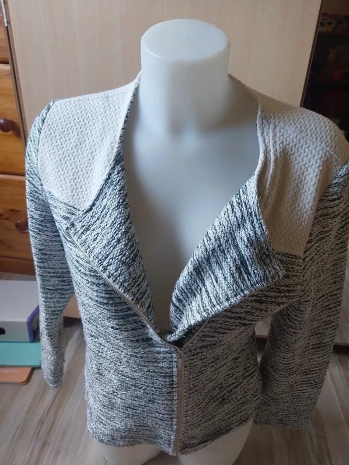 Veste zippé taille M - photo numéro 2