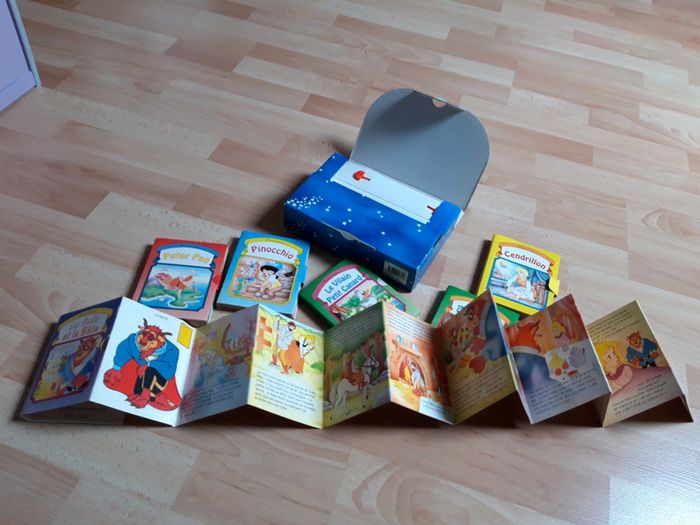 Bibliothèque de livre cartonné à colorier - photo numéro 3