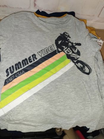 Tee-shirt gris 6ans