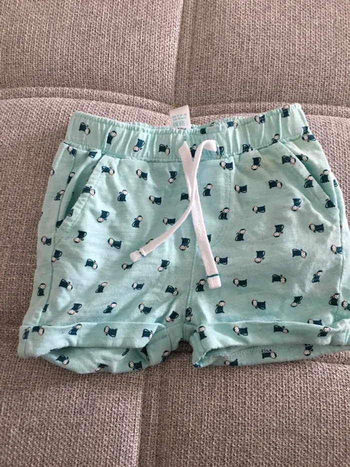 Short bleu obaibi 3 mois