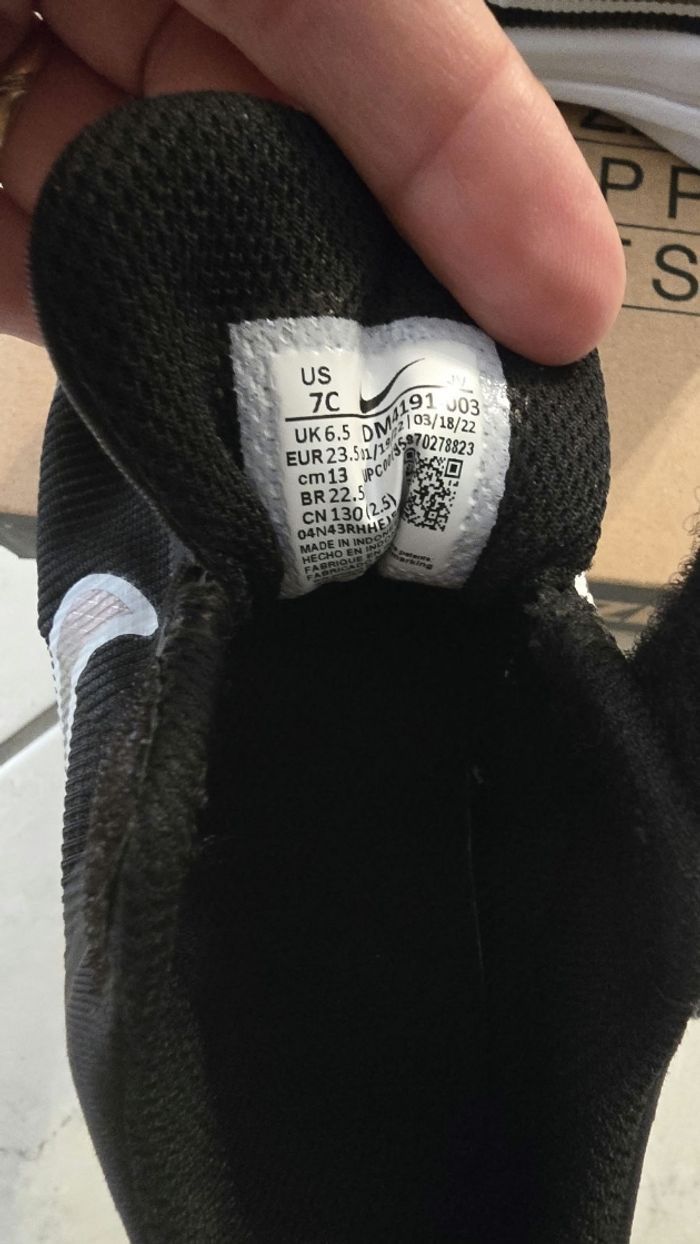 🥰😍👍👍superbes Baskets running  NIKE  unisex !  pointure 23.5 😍🤩🥰 - photo numéro 7