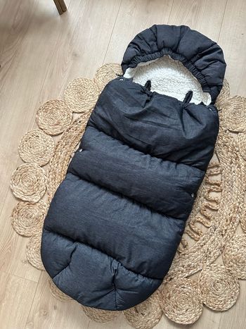 Chancelière pour poussette