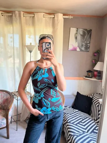 Top grunge exotique dos nu hippie Ibiza Summer avec métal en cou collier