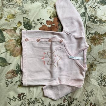 Gilet de naissance rose