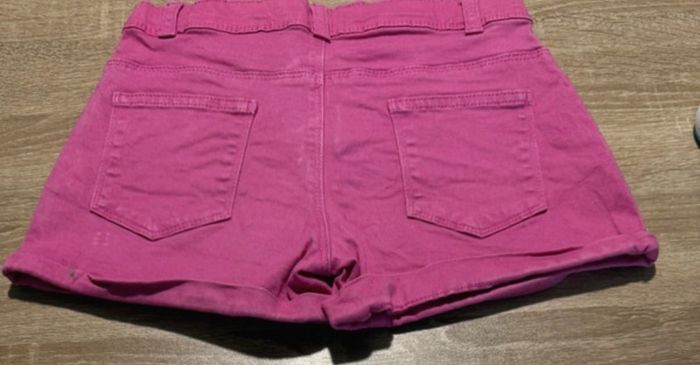 shorts fille KIABI – taille 10 ans - NEUF - photo numéro 2