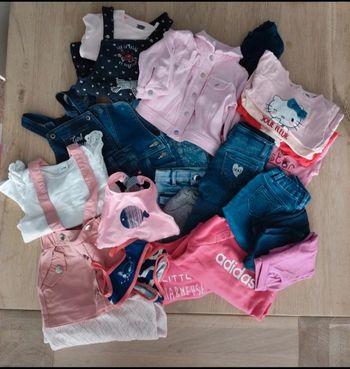 Lot 25 pièces fille taille 6 mois