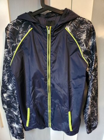 Veste légère garçon taille 16ans