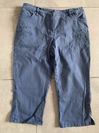 Superbe pantacourt bleu BPC taille 40