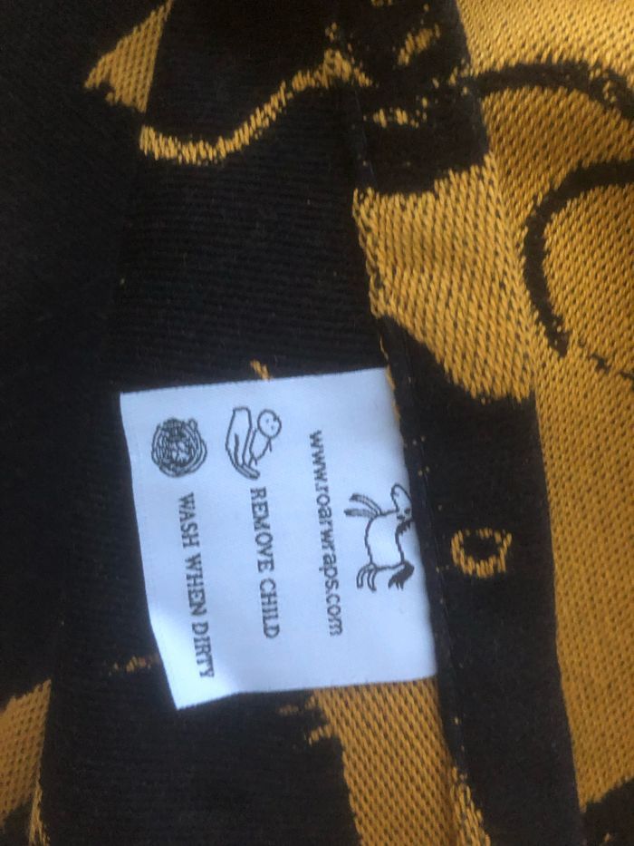 Portage sling ringsling de la marque Roar modèle Miau miau miel poivre Neuf - photo numéro 6