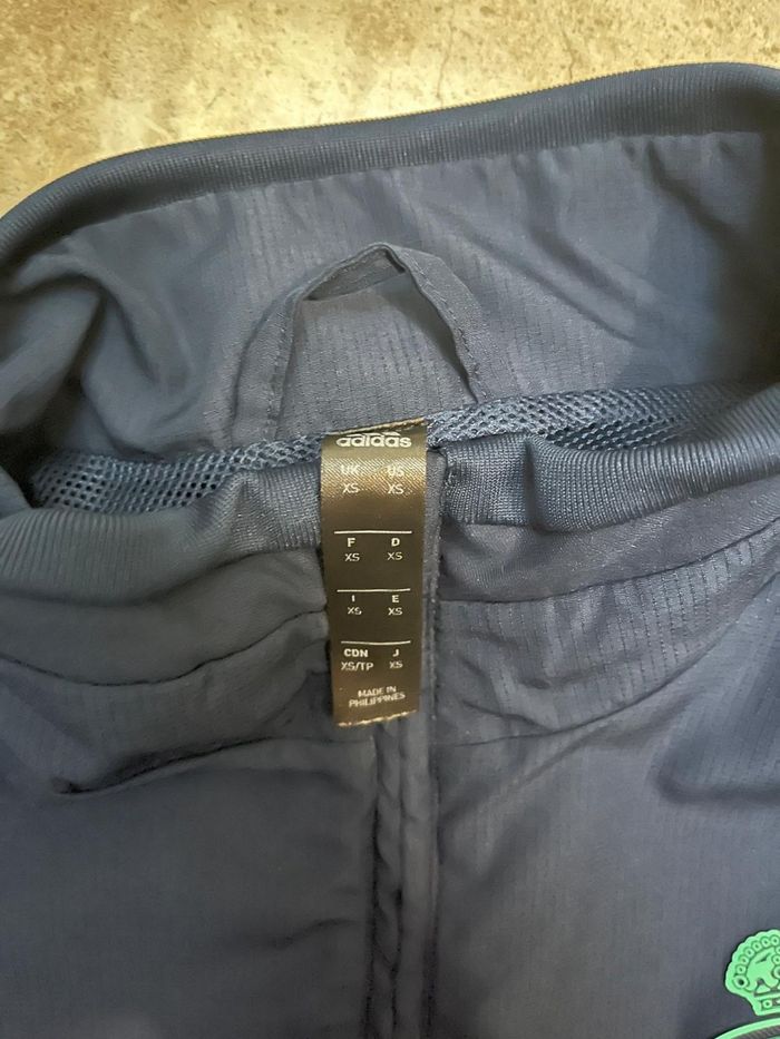 Veste du réal Madrid - photo numéro 4
