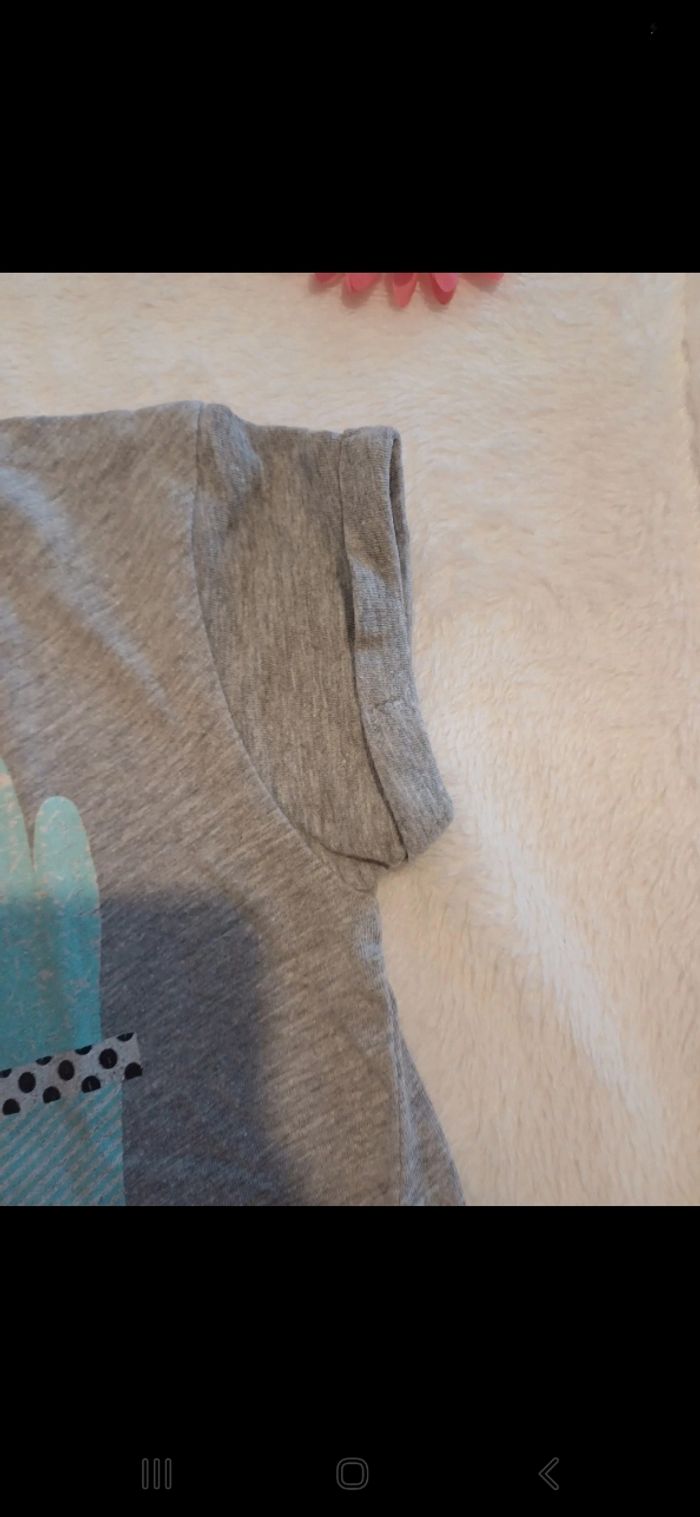 T.shirt fille taille 5 ans - photo numéro 3