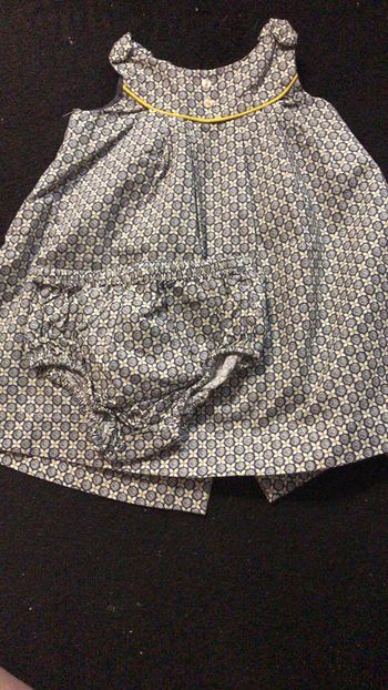 Robe 6 mois + bloomer