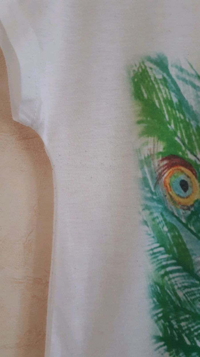 T-shirt taille S/M - photo numéro 3